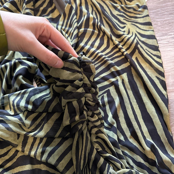 ZARA PRINTED TULLE DRESS - BRAND NEW WITH TAG- SIZE S - Picture 5 of 8